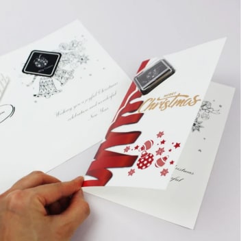 Christmas Card Clipped With Customized Chocolates