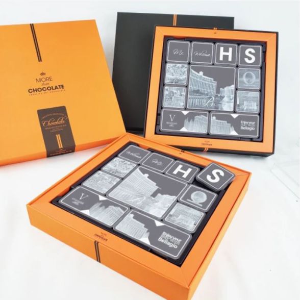Custom Initialed Chocolate Gift Box 16pcs