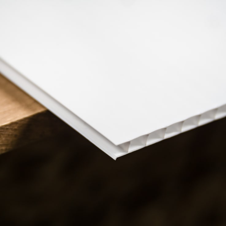 Economy Corrugated Plastic Material - 