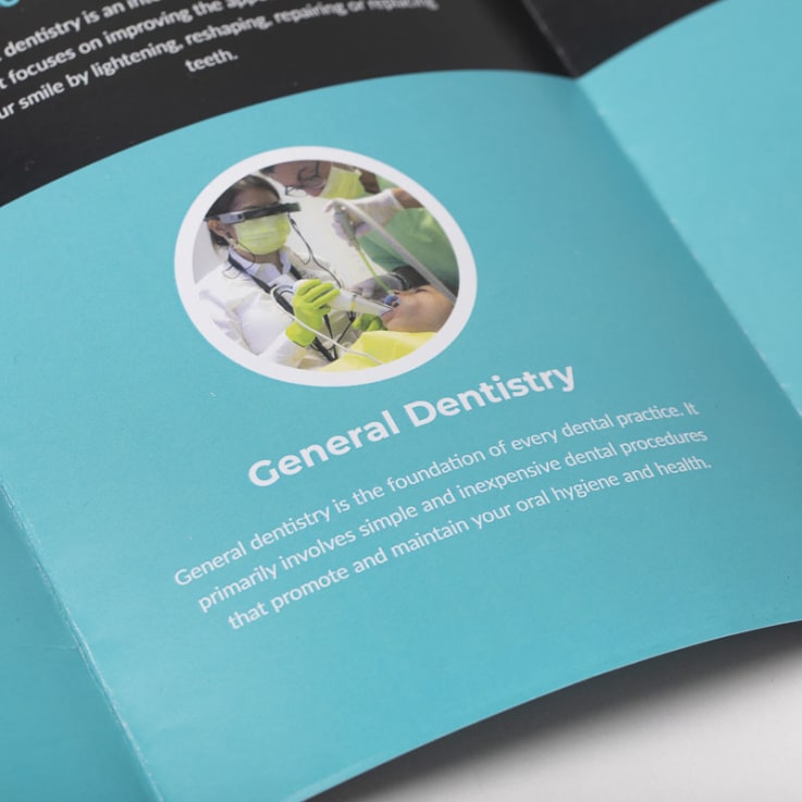 03_Tri Fold Brochure - Trade Show Displays