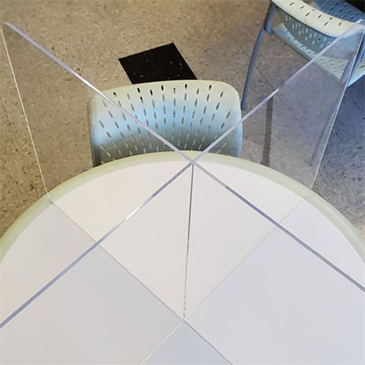 24 X 40 X 40 Inch Sneeze Guard Table Top Divider - 