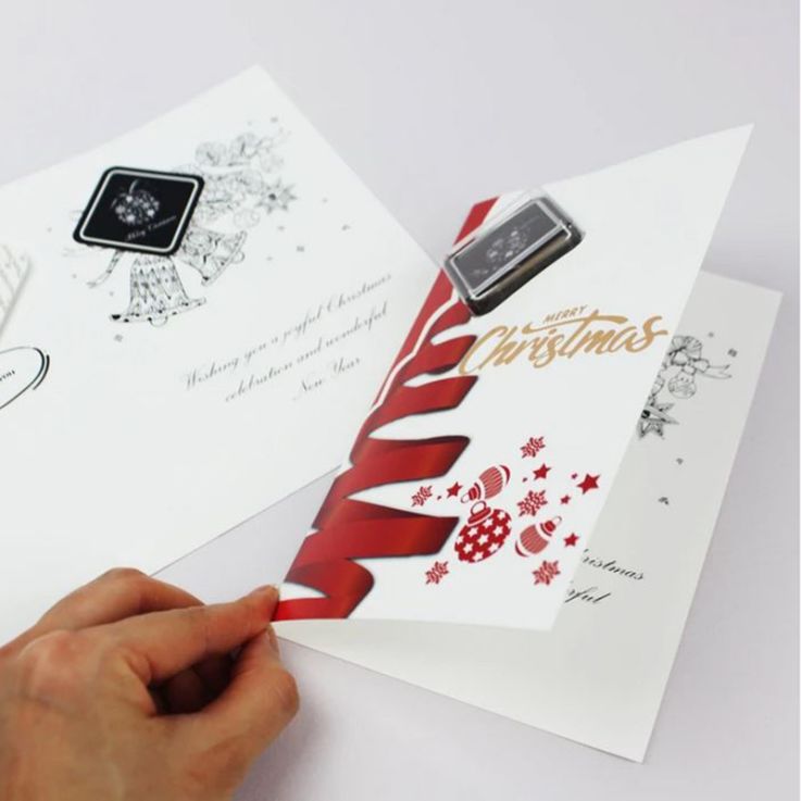 Christmas Card Clipped With Customized Chocolates - 