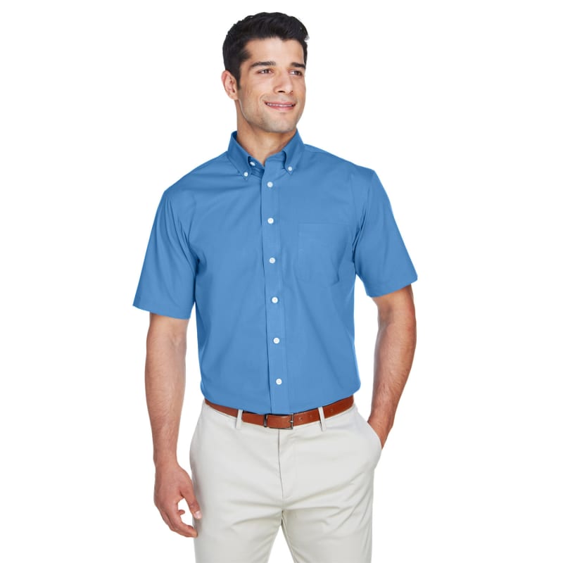 Devon & Jones Men's Crown Woven Collection™ Solid Broadcloth Short-Sleeve Shirt