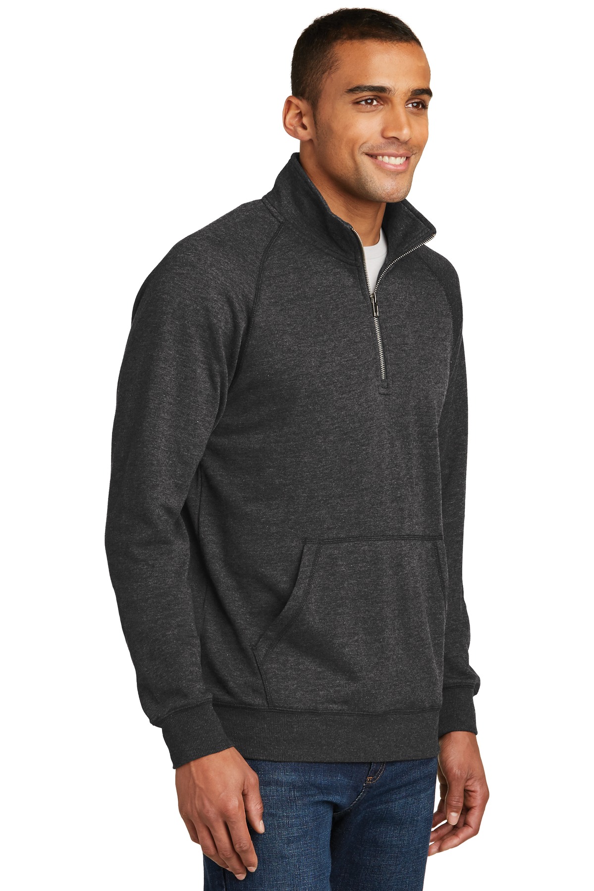 District Lightweight Fleece 1/4-Zip.