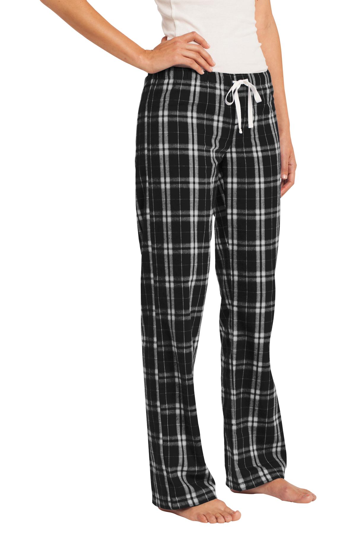 District Women's Flannel Plaid Pant.