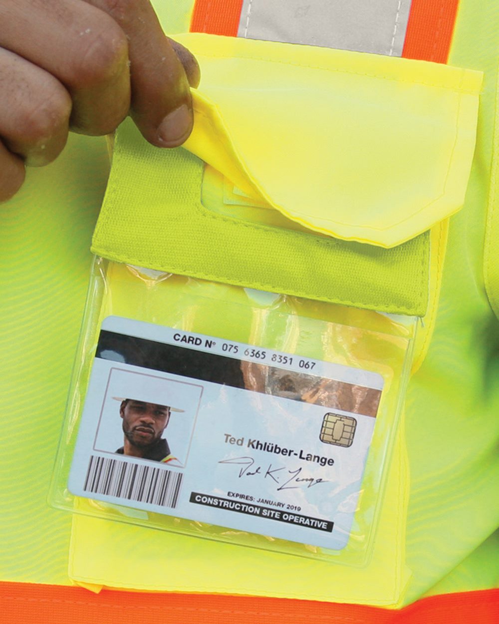 Kishigo Retractable Clear ID Pocket - RTCID