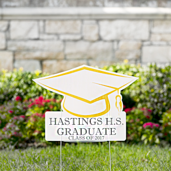 Graduation Hat Yard Signs
